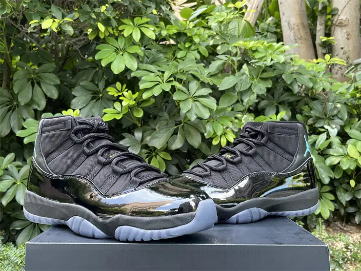 Authentic Air Jordan 11  Gamma Blue   2025 