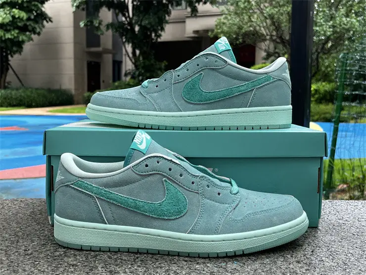 Authentic Air Jordan 1 Low OG “Washed Teal” 
