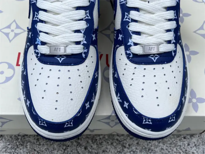 Authentic Nike Air Force-013 