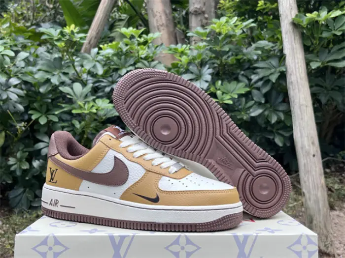 Authentic Nike Air Force-018 DAD2470