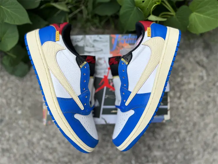 Authentic Travis Scott x Union LA x Air Jordan 1 Low 