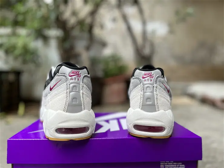 Authentic Nike Air Max 95 SB Cactus Flower 