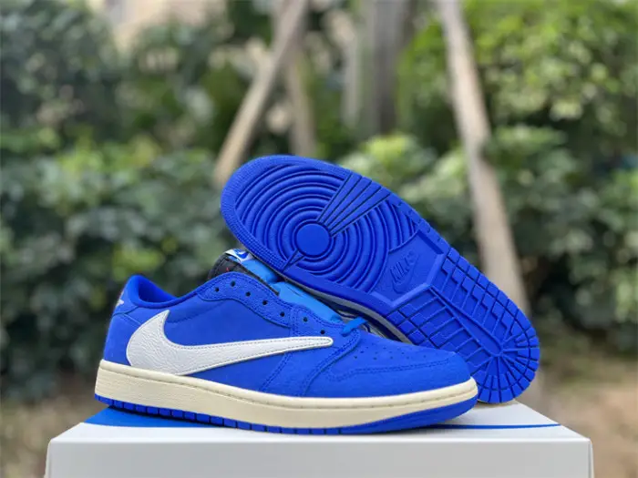 Authentic Travis Scott x Air Jordan 1 Low “Dark Mocha” 