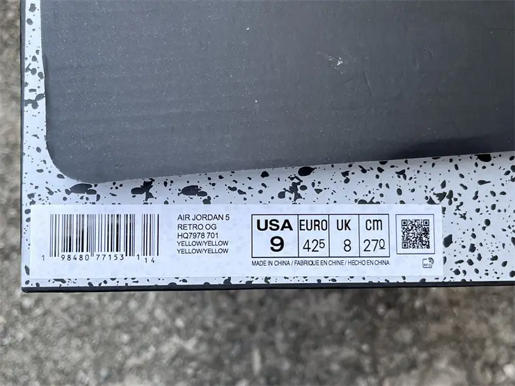 Authentic Air Jordan 5 “Michigan” PE 