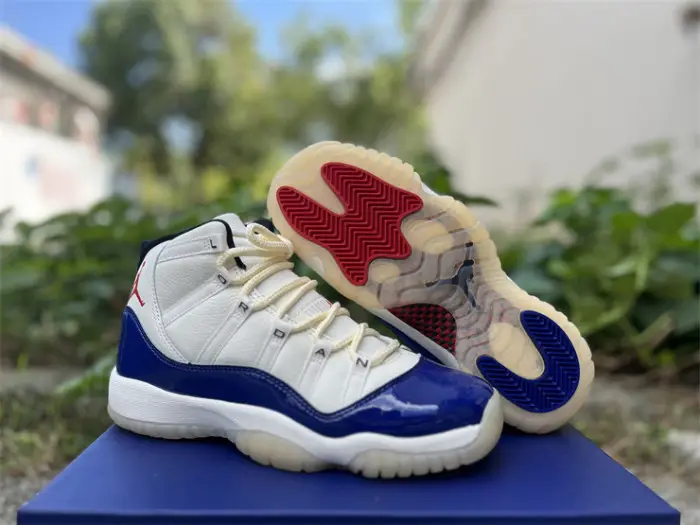 Authentic Air Jordan 11 “Rare Air”  GS 