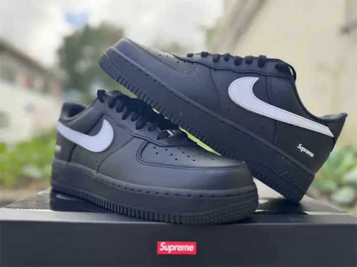 Authentic Supreme x Nike Air Force 1 Low Black CFAEF1712