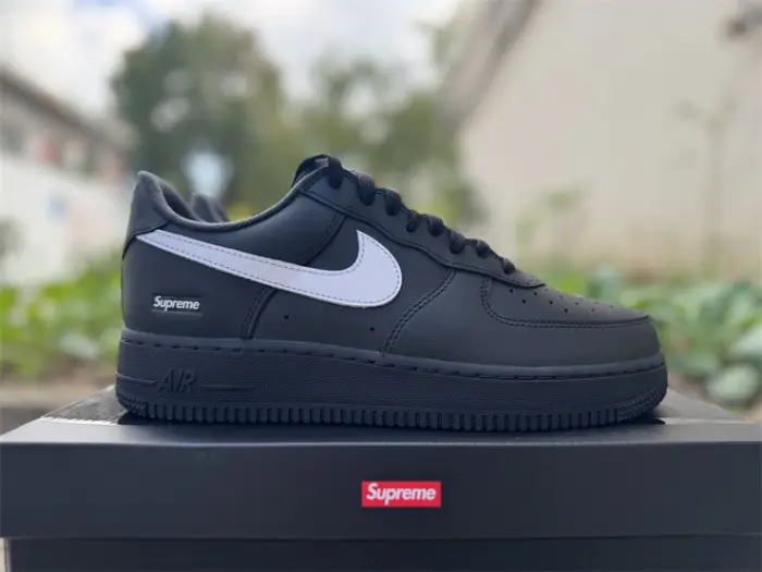 Authentic Supreme x Nike Air Force 1 Low Black CFAEF1712