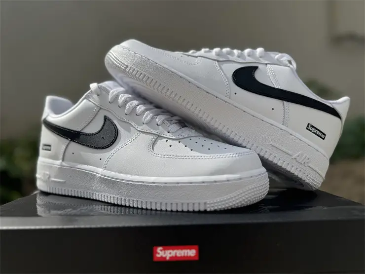 Authentic Supreme x Nike Air Force 1 Low White 