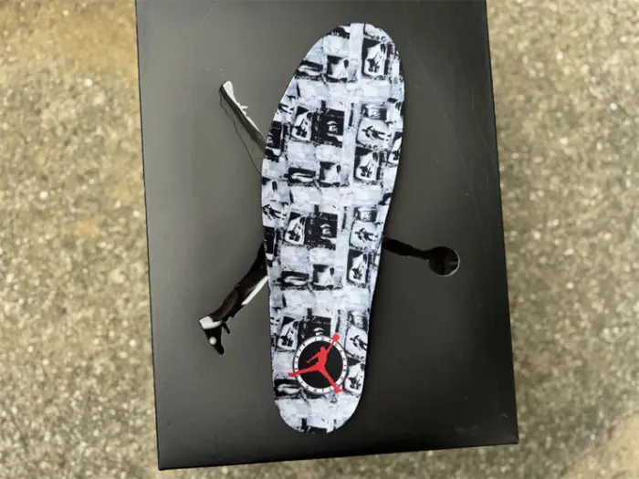 Authentic  Air Jordan 4 “Flight Club” 