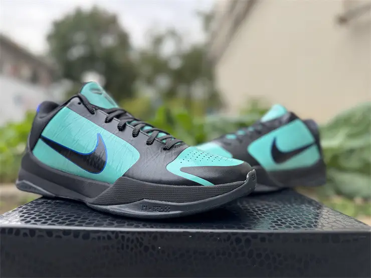 Authentic Nike Kobe 5 Protro EYBL Academy PE 