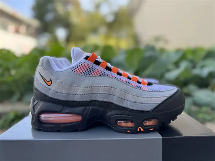 Authentic Nike Air Max 95 OG Big Bubble Bright Mandarin 