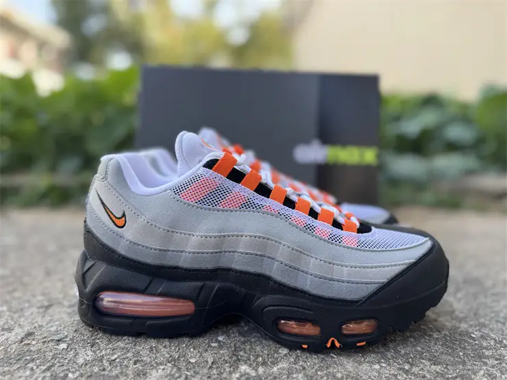 Authentic Nike Air Max 95 OG Big Bubble Bright Mandarin 