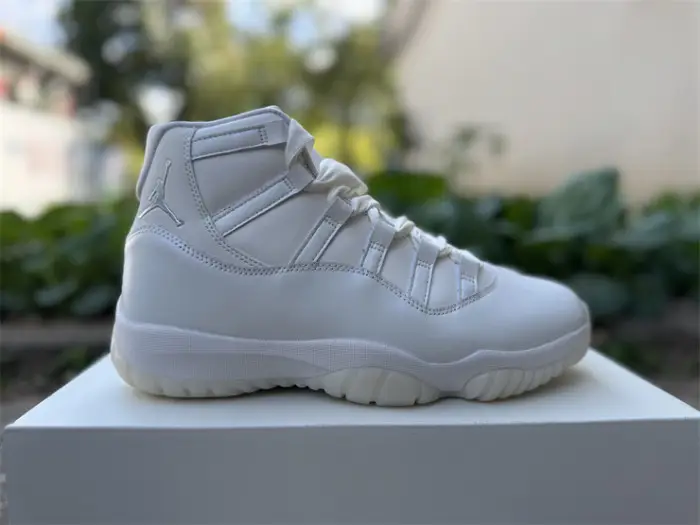 Authentic Air Jordan 11 Retro “Pearl” EAEF699