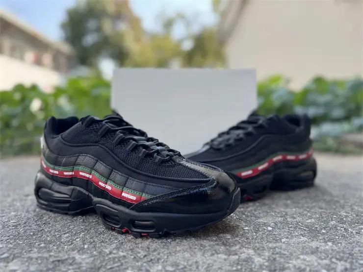 Authentic Nike Air Max 95 SP Undefeated Black 