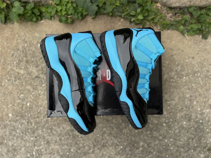 Authentic Air Jordan 11 Black Blue 