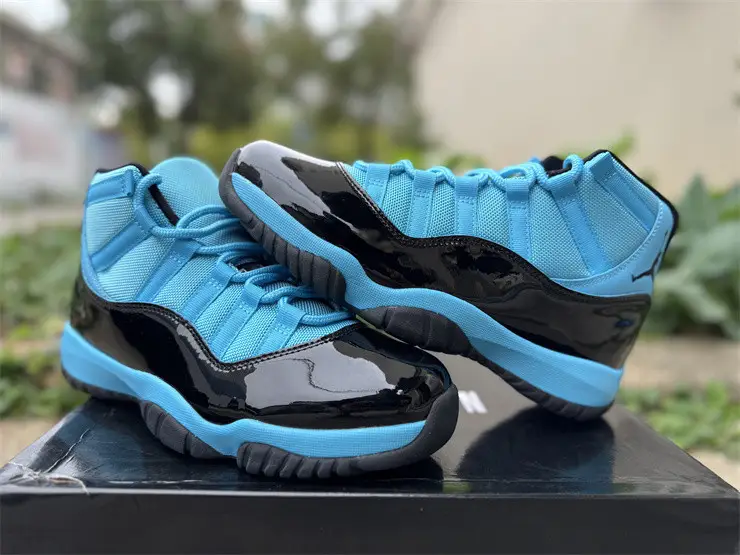 Authentic Air Jordan 11 Black Blue 