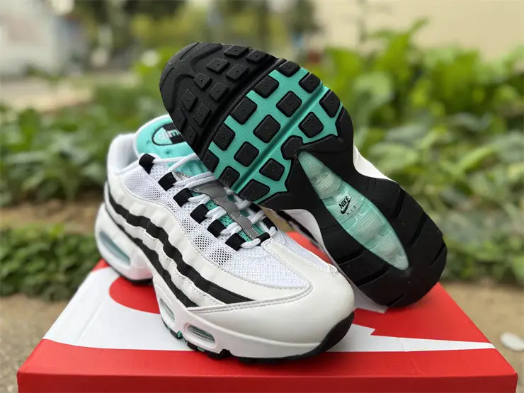 Authentic Nike Air Max 95 OG Big Bubble Black Border 