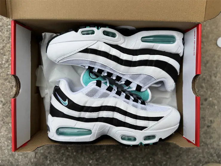 Authentic Nike Air Max 95 OG Big Bubble Black Border 