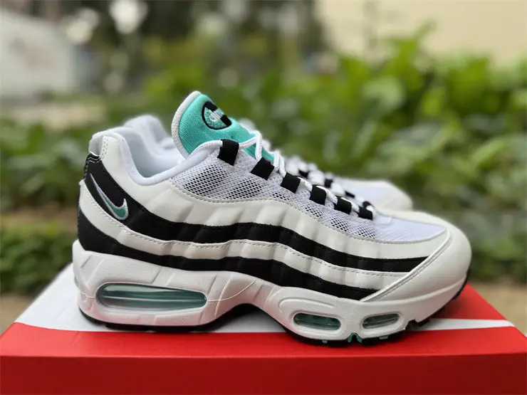 Authentic Nike Air Max 95 OG Big Bubble Black Border 