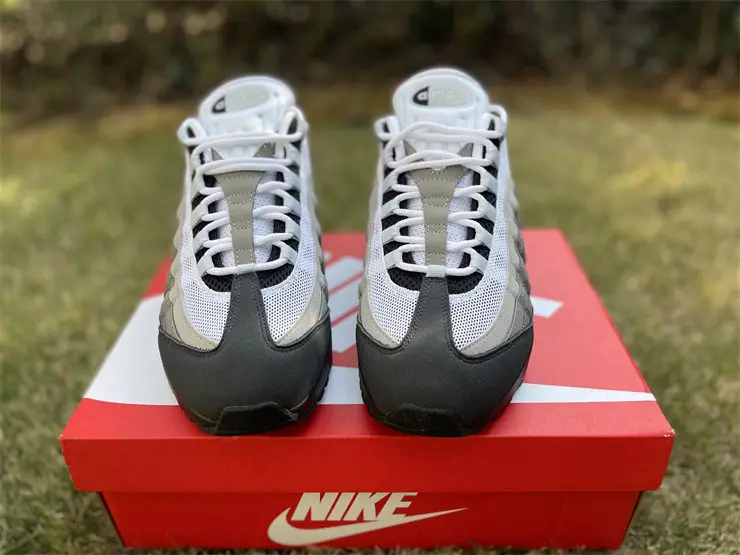 Authentic Nike Air Max 95 OG Big Bubble Blue Tint 