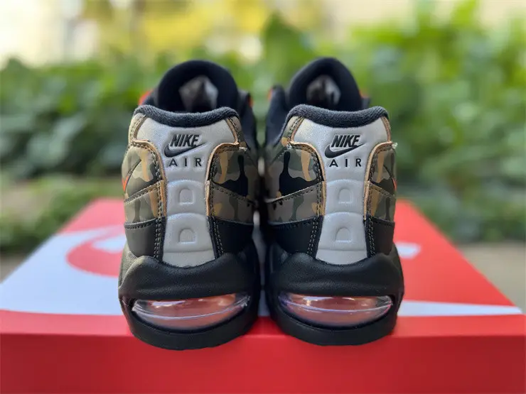 Authentic Nike Air Max 95  Safety Orange Camo 