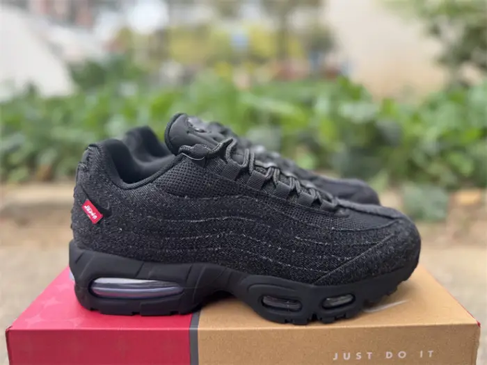 Authentic Nike Air Max 95 OG Levis Black 