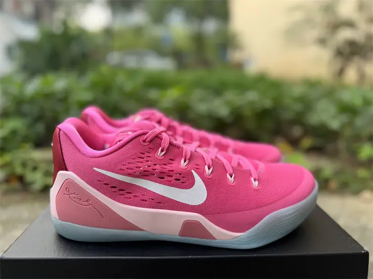 Authentic Nike Kobe 9 EM Low Protro Kay Yow Think Pink 