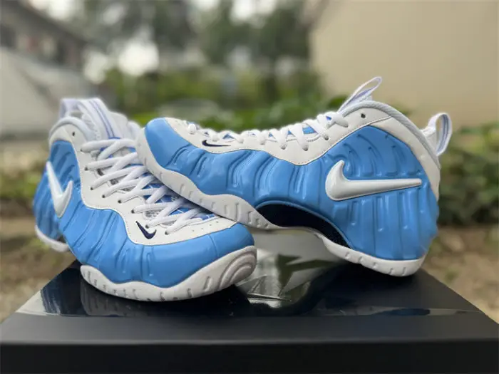 Authentic Nike Air Foamposite Pro University Blue 2026 
