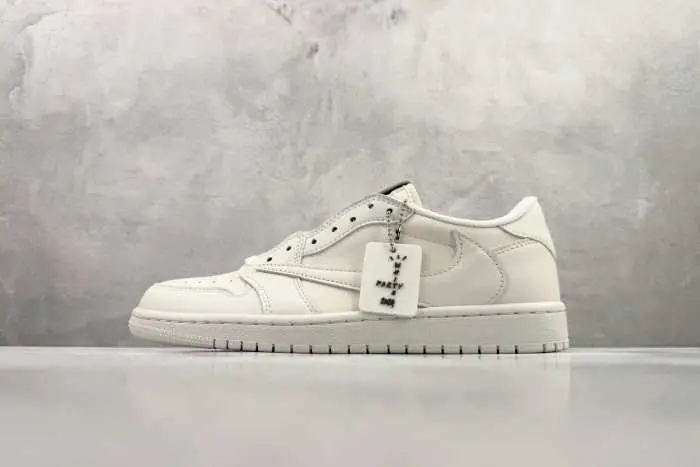 Authentic Jordan 1 Retro Low OG SP  Travis Scott Michael Rubin White Party (Friends and Family)  GS 