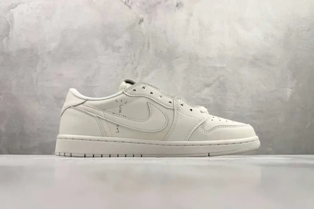 Authentic Jordan 1 Retro Low OG SP  Travis Scott Michael Rubin White Party (Friends and Family)  GS 