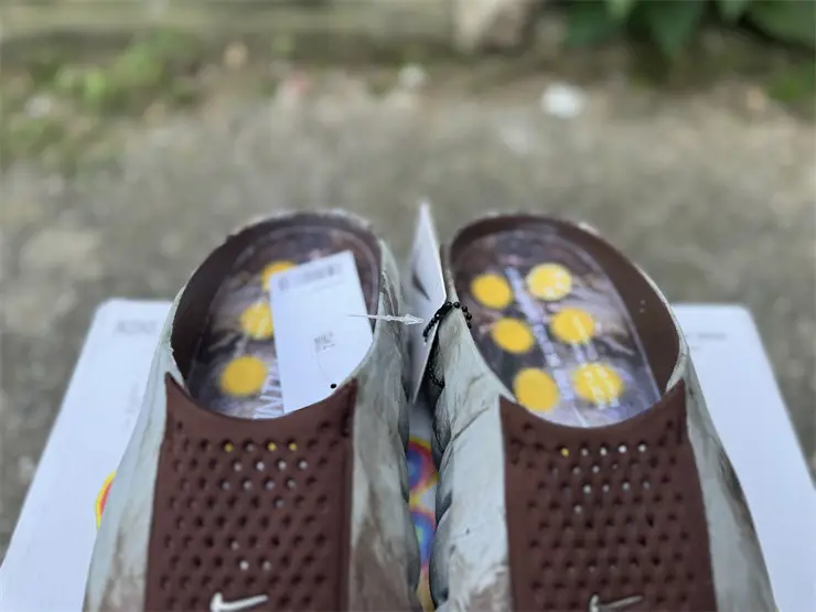 Nike Mind 001 Brown 