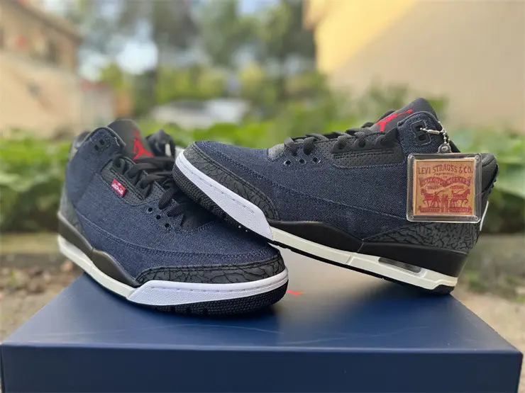 Authentic Jordan 3 Retro Levi’s Indigo 