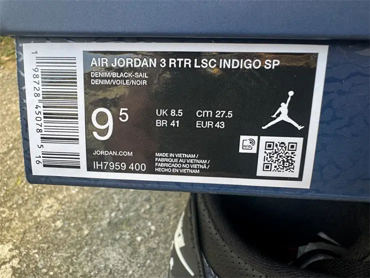 Authentic Jordan 3 Retro Levi’s Indigo 