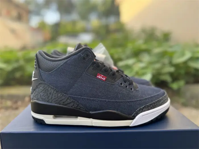 Authentic Jordan 3 Retro Levi’s Indigo 