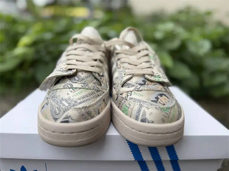 Jeremy Scott x Forum Wings 1.0 Low 'Money' 