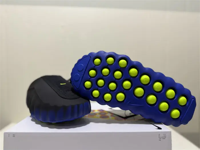 Nike Mind 001 Flyknit 'Hyper Royal'  (fit small) 